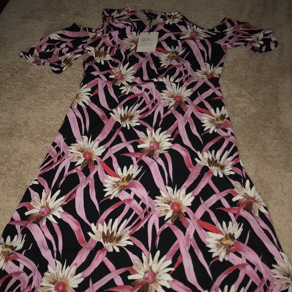 Cold Shoulder Floral Print Dress